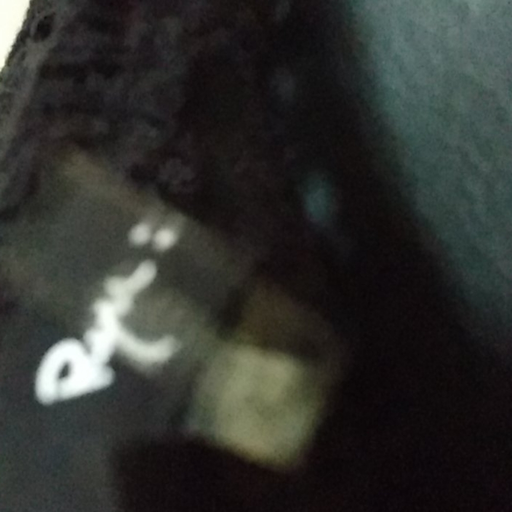 Top - Picture 4 of 6